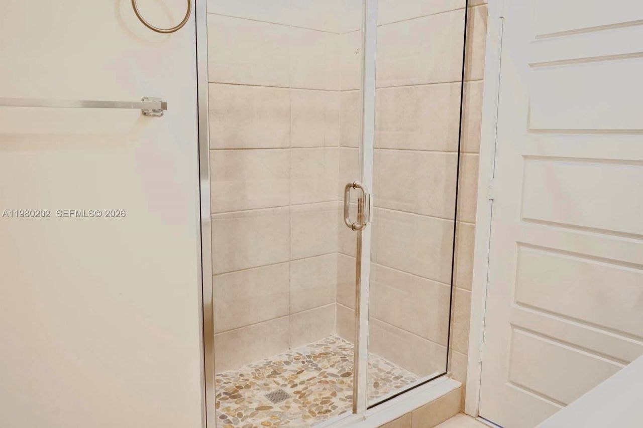 7925 NW 104th Ave, Unit 32, Doral, FL 33178 Photo