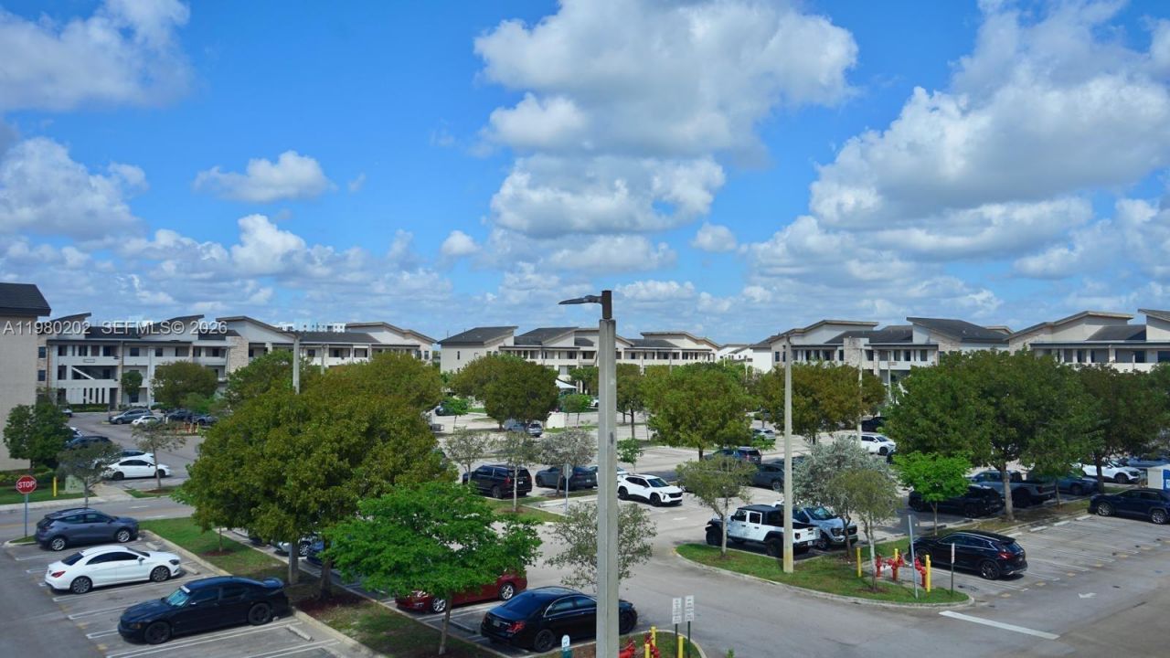 7925 NW 104th Ave, Unit 32, Doral, FL 33178 Photo