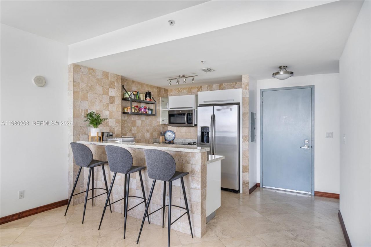 601 NE 36th St, Unit 2908, Miami, FL 33137 Photo