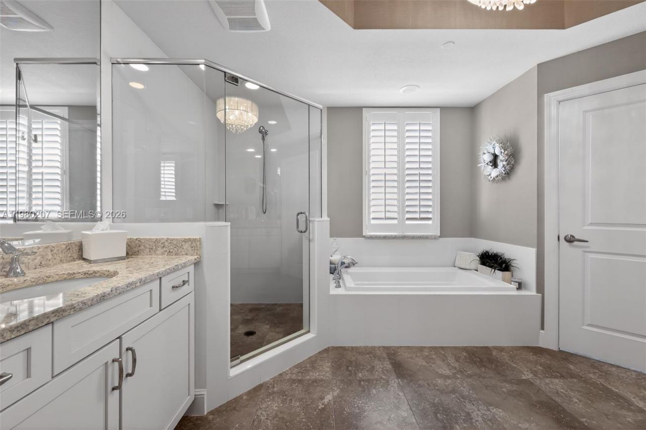 915 S Bay Colony Dr S , Unit S, Juno Beach, FL 33408 Photo