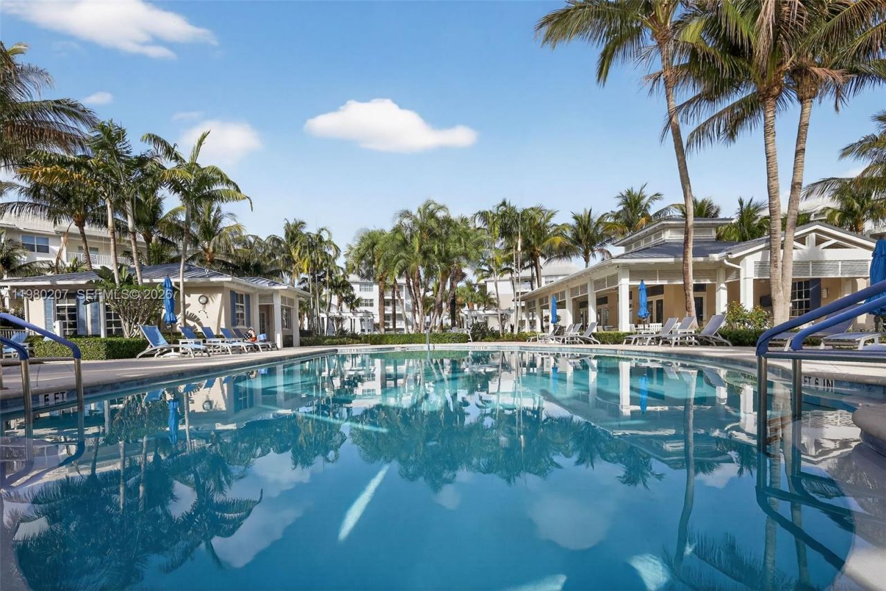 915 S Bay Colony Dr S , Unit S, Juno Beach, FL 33408 Photo