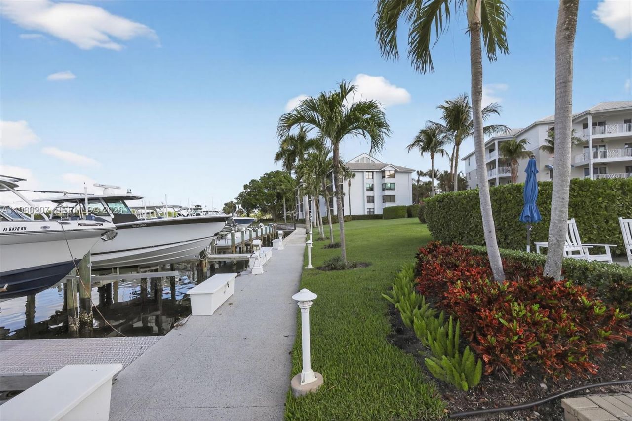 915 S Bay Colony Dr S , Unit S, Juno Beach, FL 33408 Photo