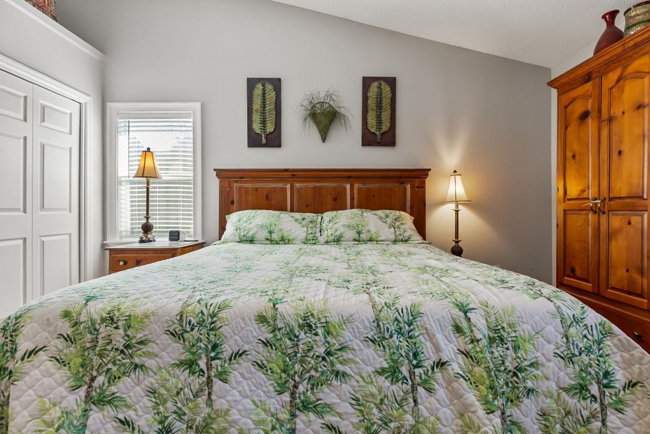 10064 Kings Rd. Photo 19