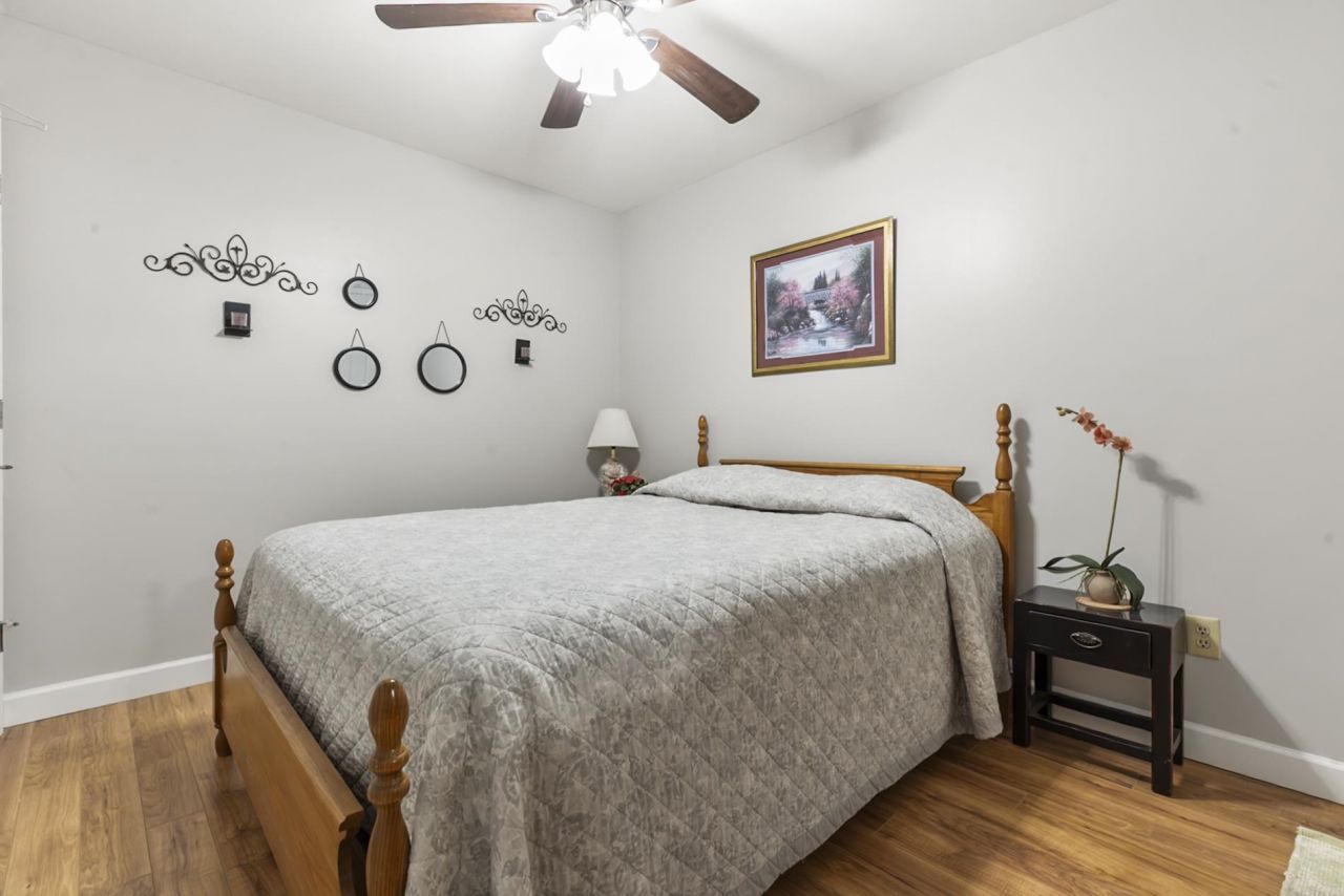 10064 Kings Rd. Photo 25