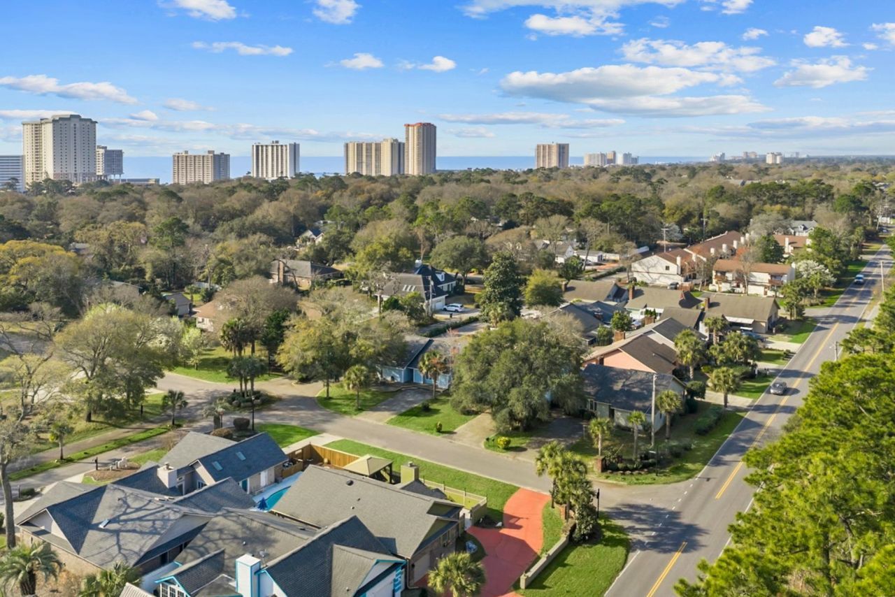 10064 Kings Rd. Photo 36