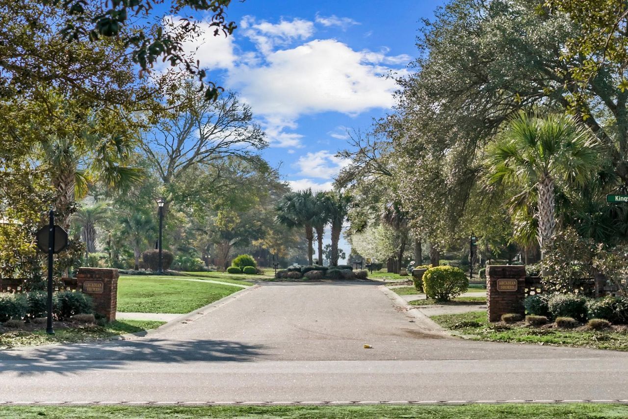 10064 Kings Rd. Photo 49