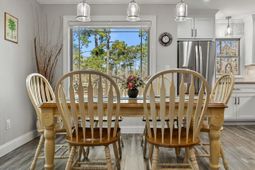 10064 Kings Rd. photo 4