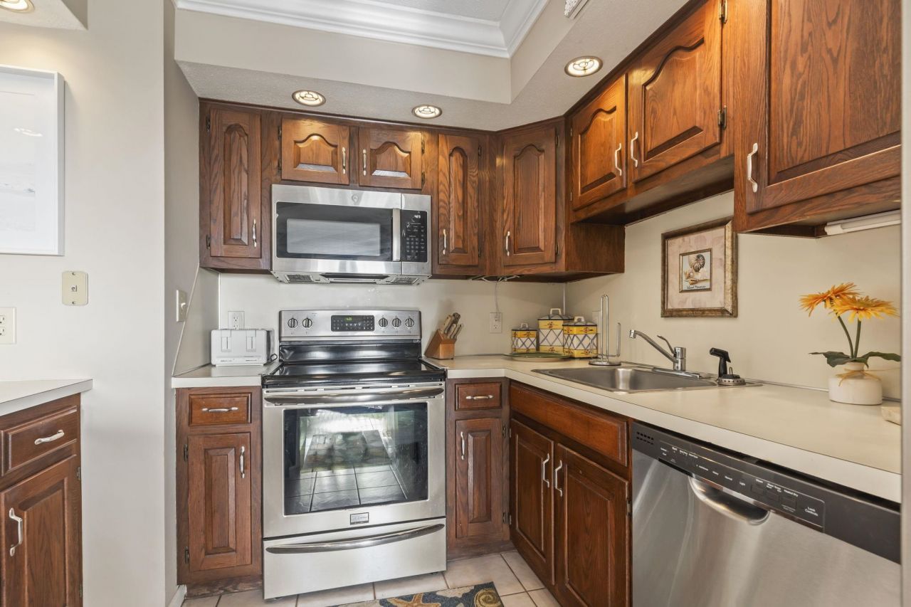 1801 N Ocean Blvd. Photo 10