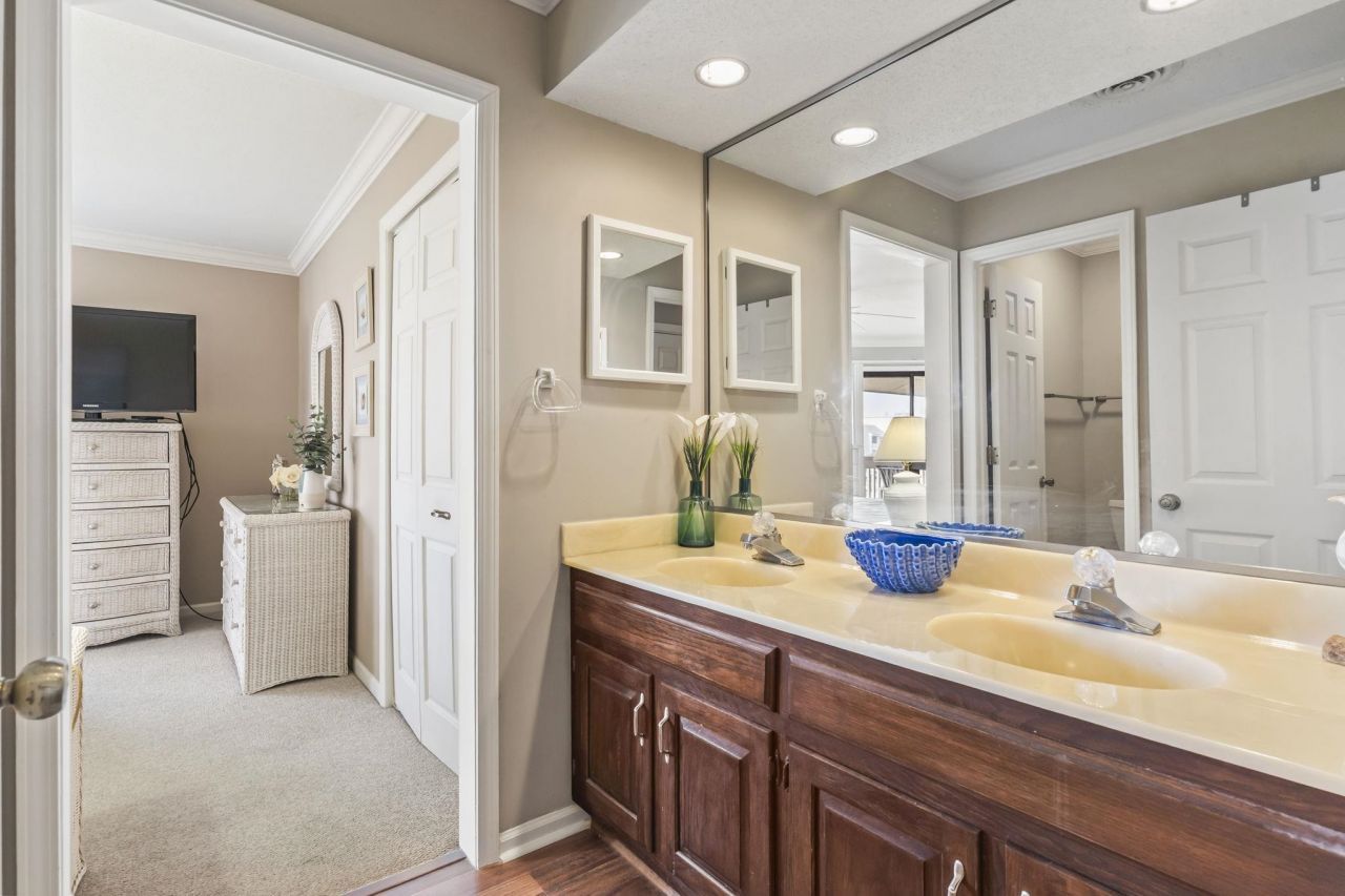 1801 N Ocean Blvd. Photo 12