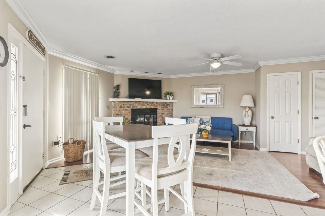 1801 N Ocean Blvd. Photo 9