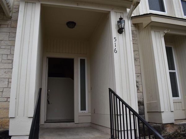 2215 Dry Creek DR, Unit 516, Round Rock, TX 78681