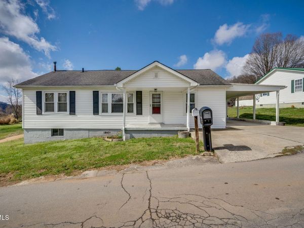 102 Brewer Street, Rogersville, TN 37857