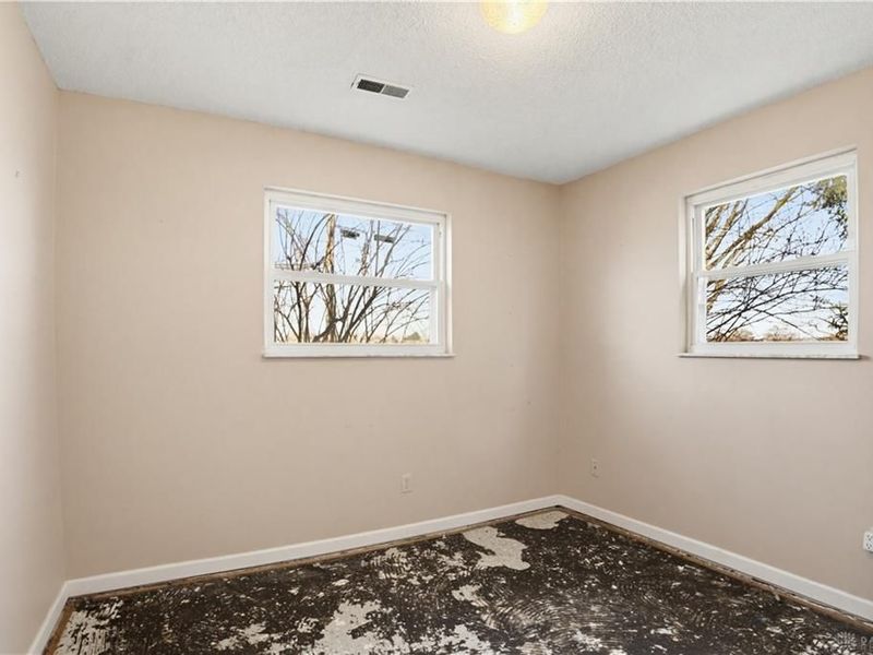 1655 E Crescentville Road, Sharonville, OH 45246 Photo 10