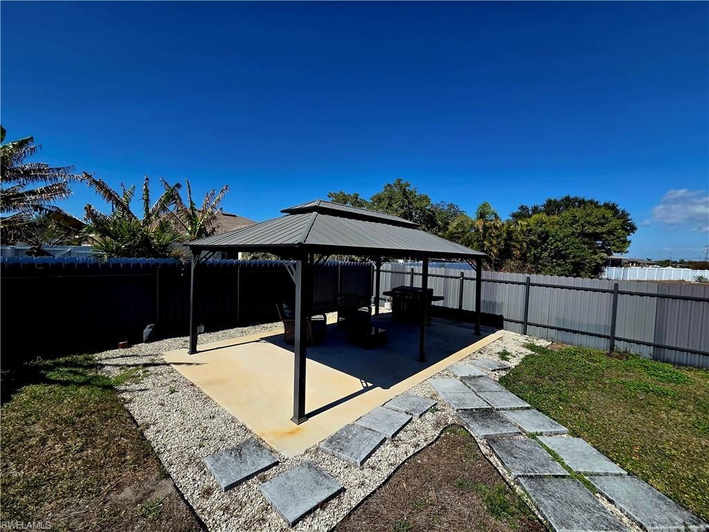 1140 NW 19th Ave , Cape Coral, FL 33993 Photo