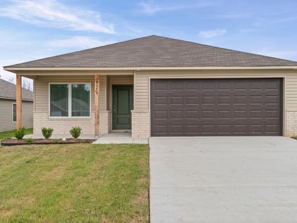 8088 Chesapeake Trail, Bauxite, AR 72011