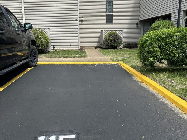 135 Hillview Dr, Fairfield Bay, AR 72088