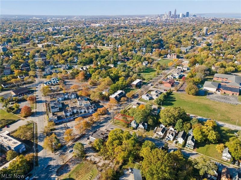 9215 Wade Park Avenue , Cleveland, OH 44106 Photo 3