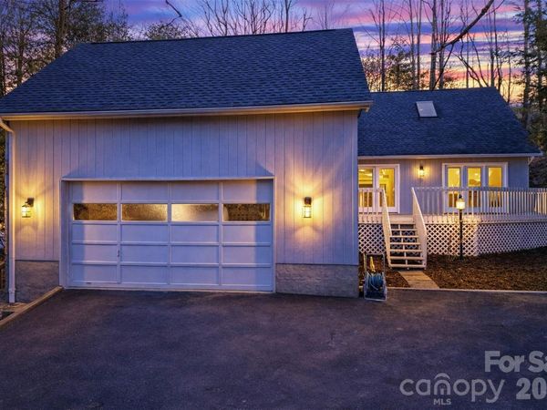 3814 Connestee Trail, Brevard, NC 28712