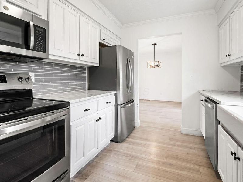 39 Groton Drive , Westerville, OH 43081 Photo 12