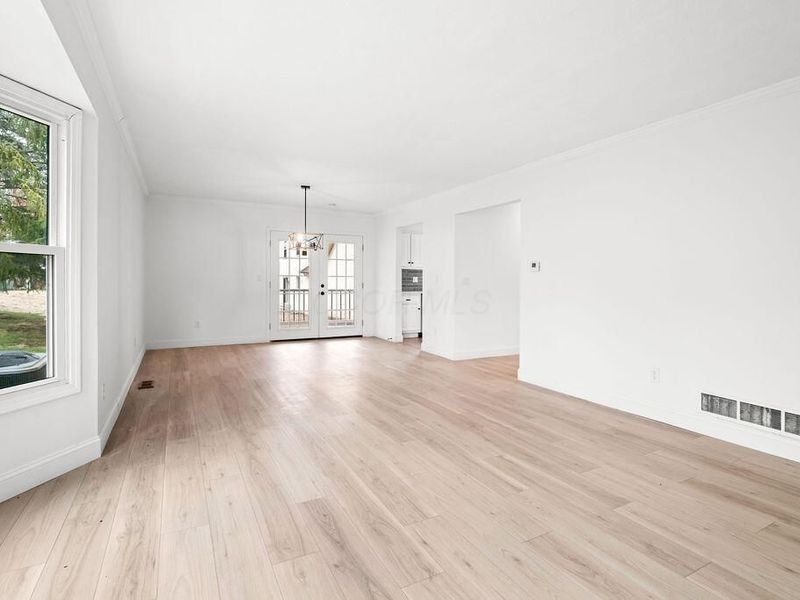 39 Groton Drive , Westerville, OH 43081 Photo 8