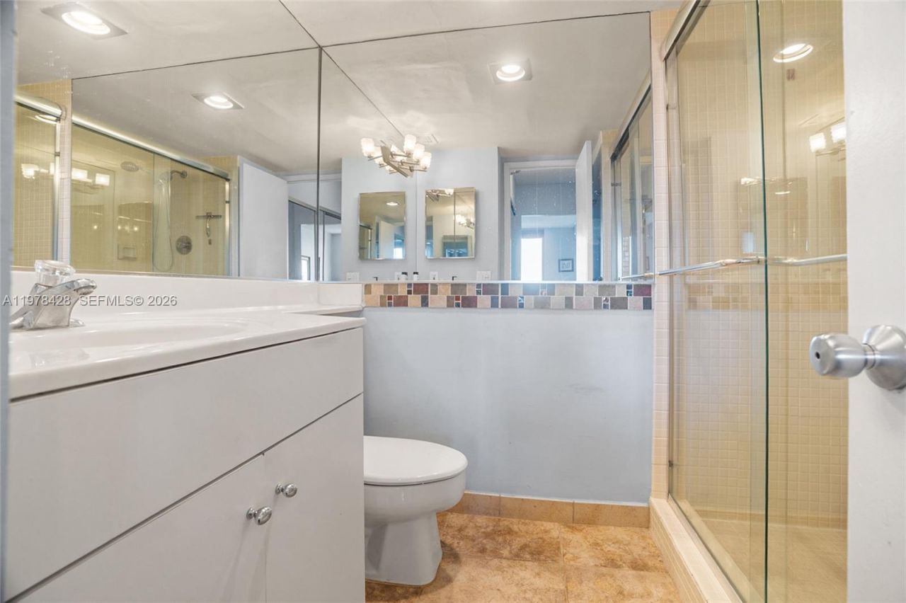 20515 E Country Club Dr, Unit 849, Aventura, FL 33180 Photo