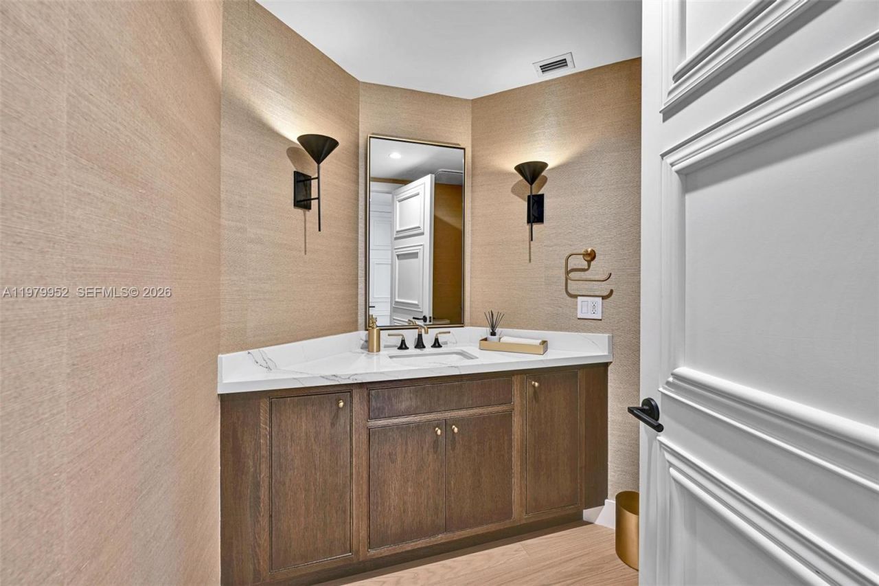 13637 Deering Bay Dr , Unit 261, Coral Gables, FL 33158 Photo