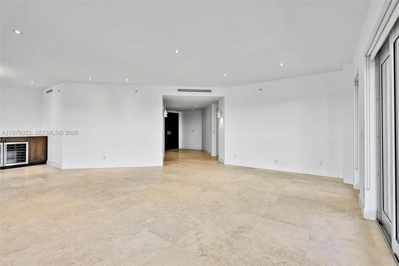 13637 Deering Bay Dr, Unit 261, Coral Gables, FL 33158 Photo