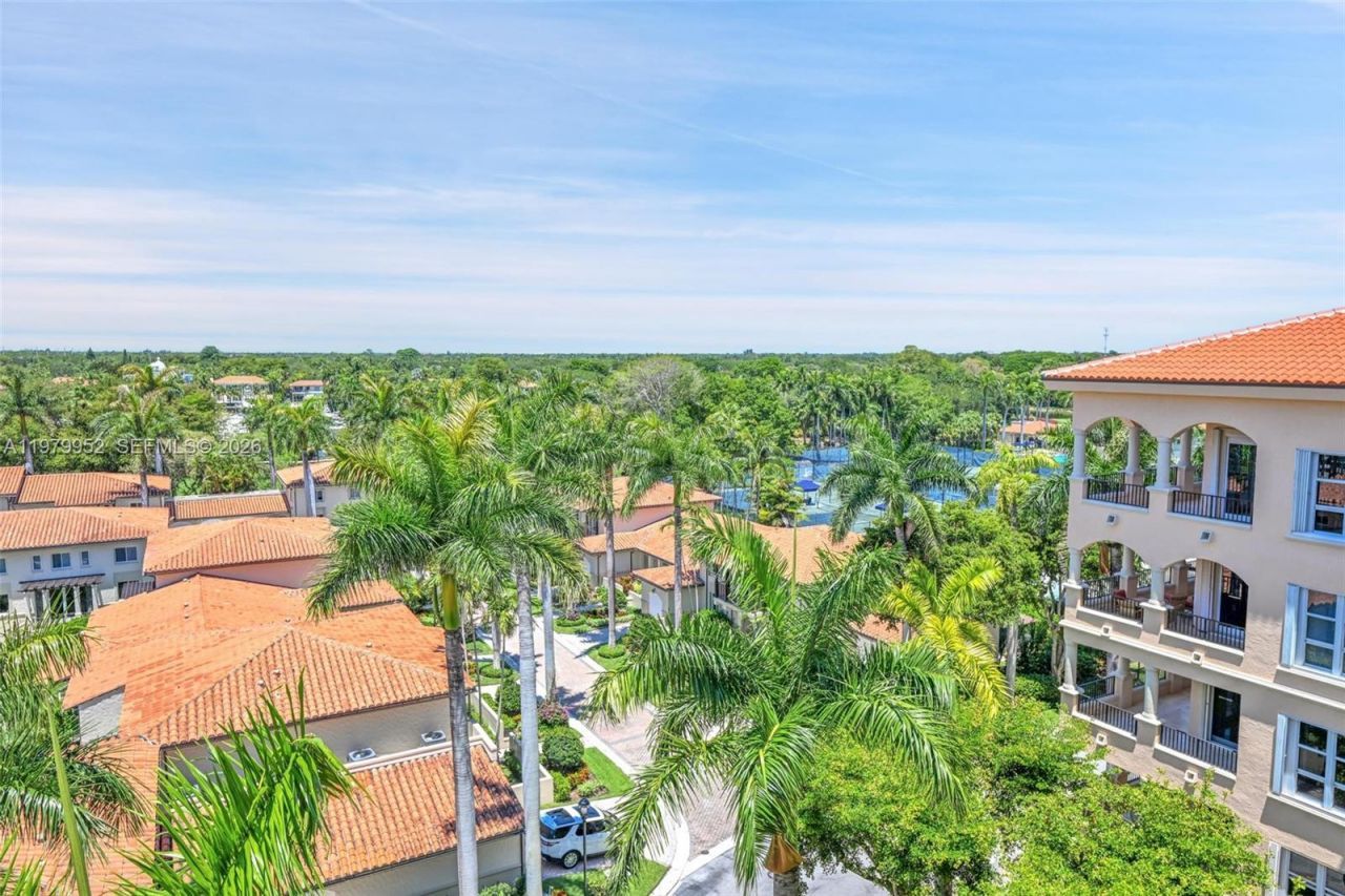 13637 Deering Bay Dr , Unit 261, Coral Gables, FL 33158 Photo