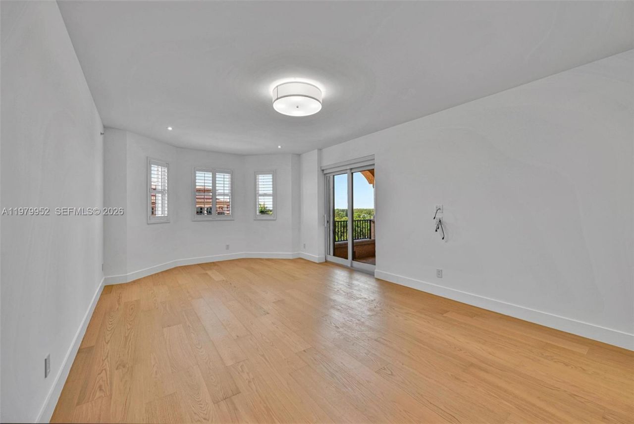 13637 Deering Bay Dr , Unit 261, Coral Gables, FL 33158 Photo