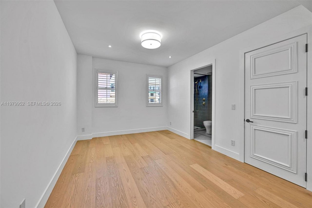 13637 Deering Bay Dr , Unit 261, Coral Gables, FL 33158 Photo