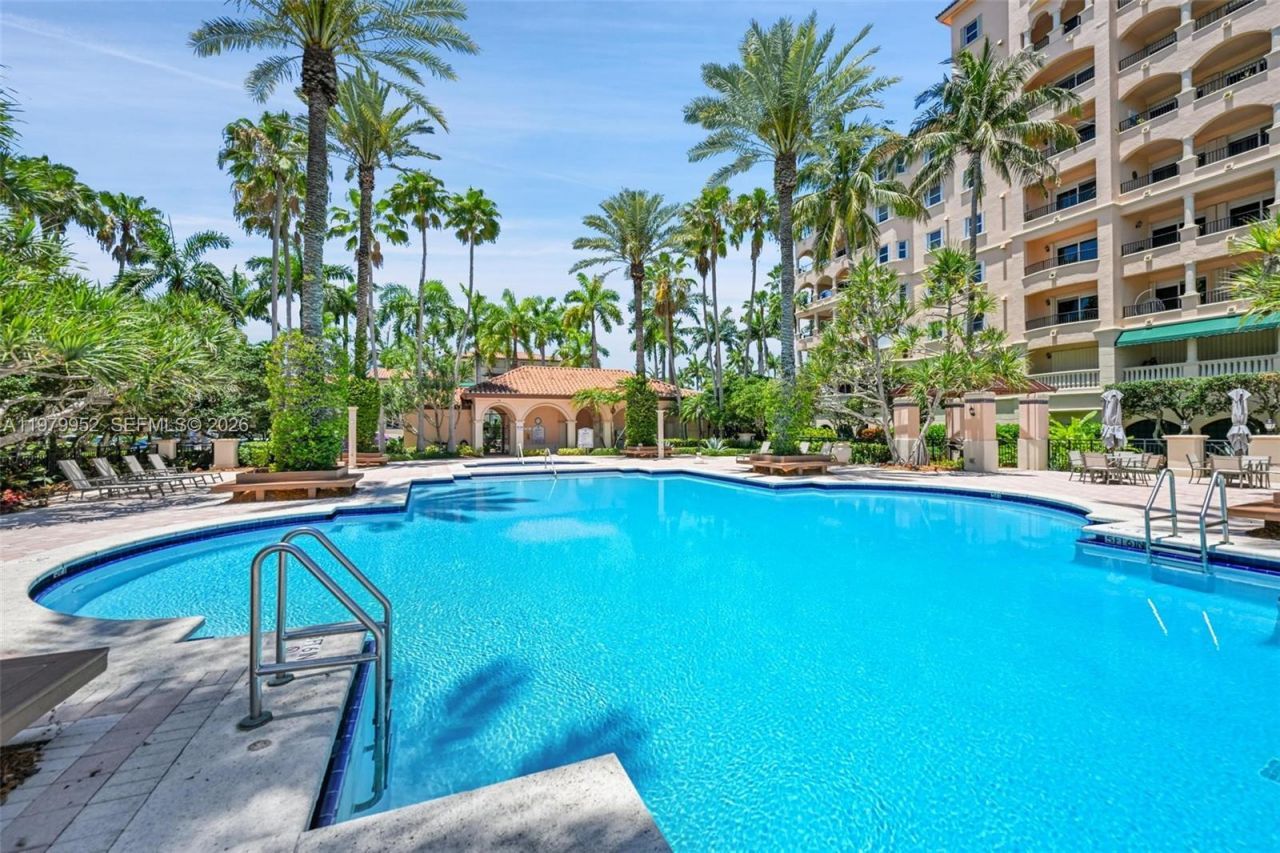 13637 Deering Bay Dr, Unit 261, Coral Gables, FL 33158 Photo