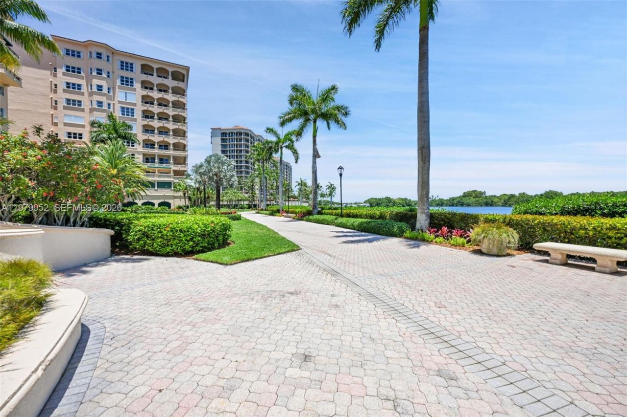 13637 Deering Bay Dr, Unit 261, Coral Gables, FL 33158 Photo