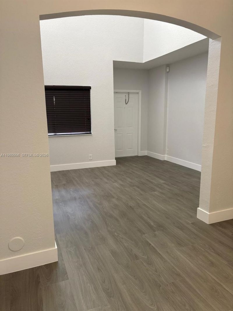 11500 NW 33rd St , Sunrise, FL 33323 Photo