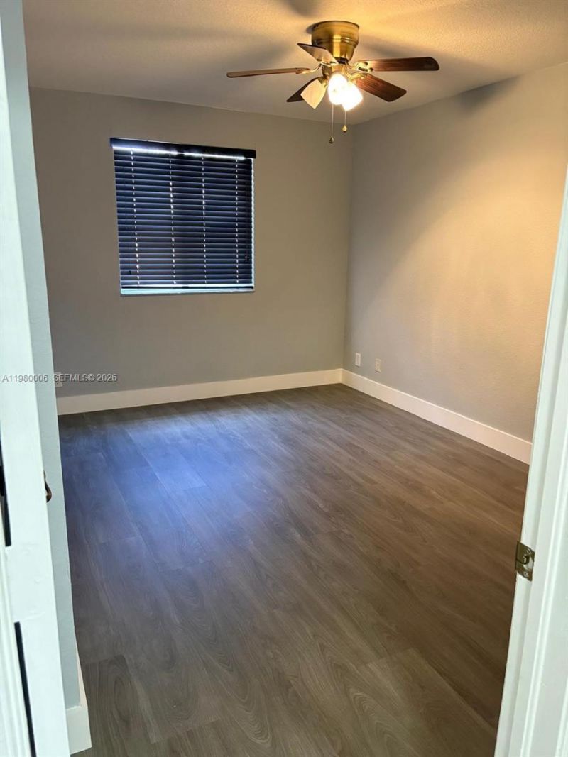 11500 NW 33rd St , Sunrise, FL 33323 Photo