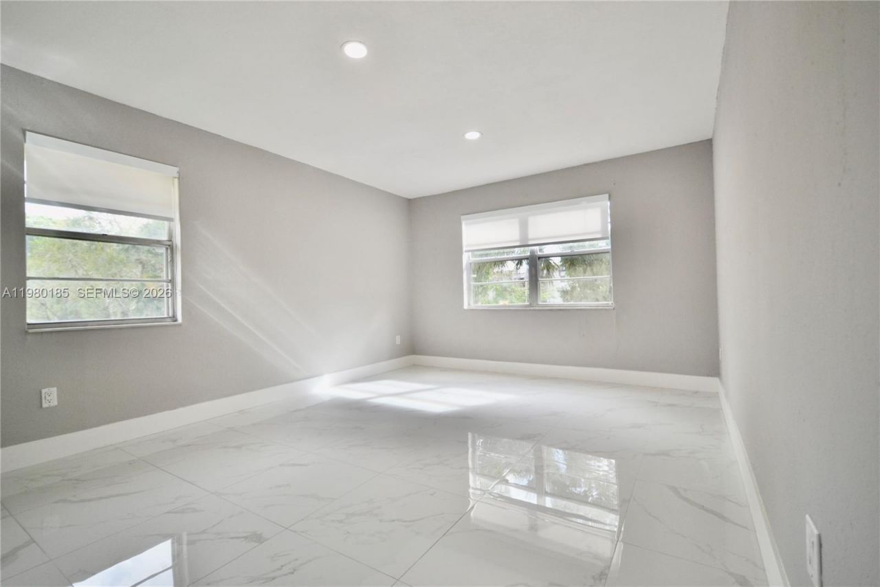 9974 SW 88th St, Unit 1020, Miami, FL 33176 Photo