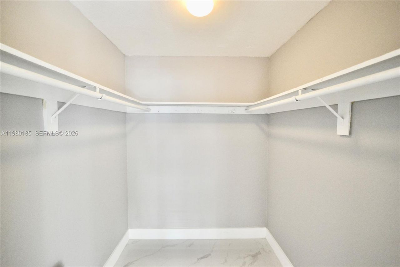 9974 SW 88th St, Unit 1020, Miami, FL 33176 Photo