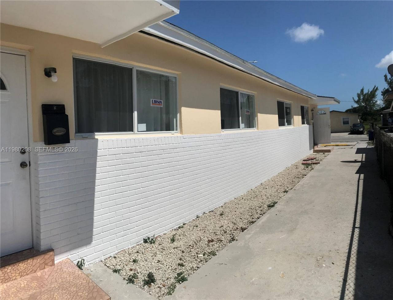 752 NW 3rd Ct, Hallandale Beach, FL 33009 Photo