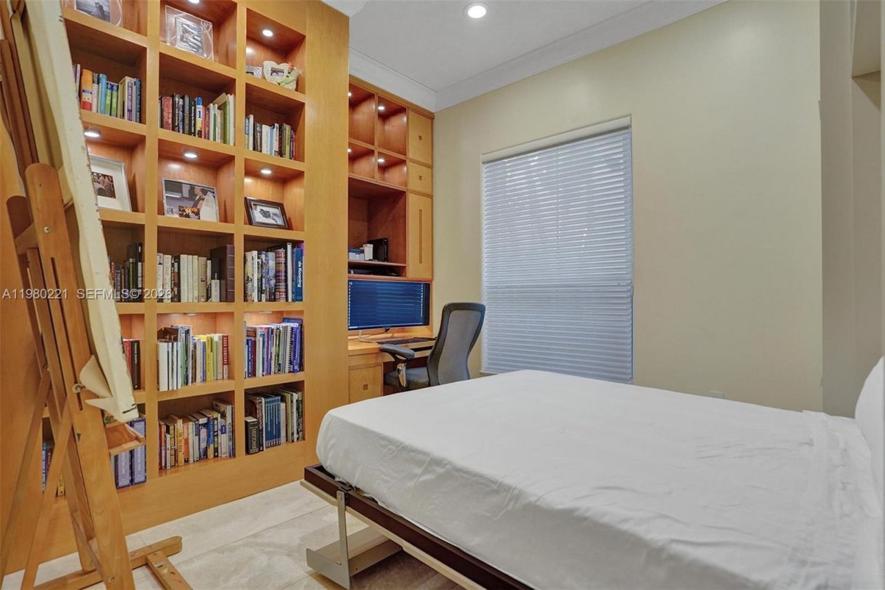 1529 Shoreline Way, Unit 1529, Hollywood, FL 33019 Photo