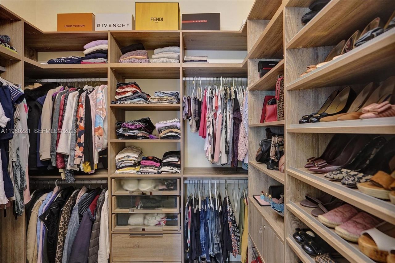 1529 Shoreline Way, Unit 1529, Hollywood, FL 33019 Photo