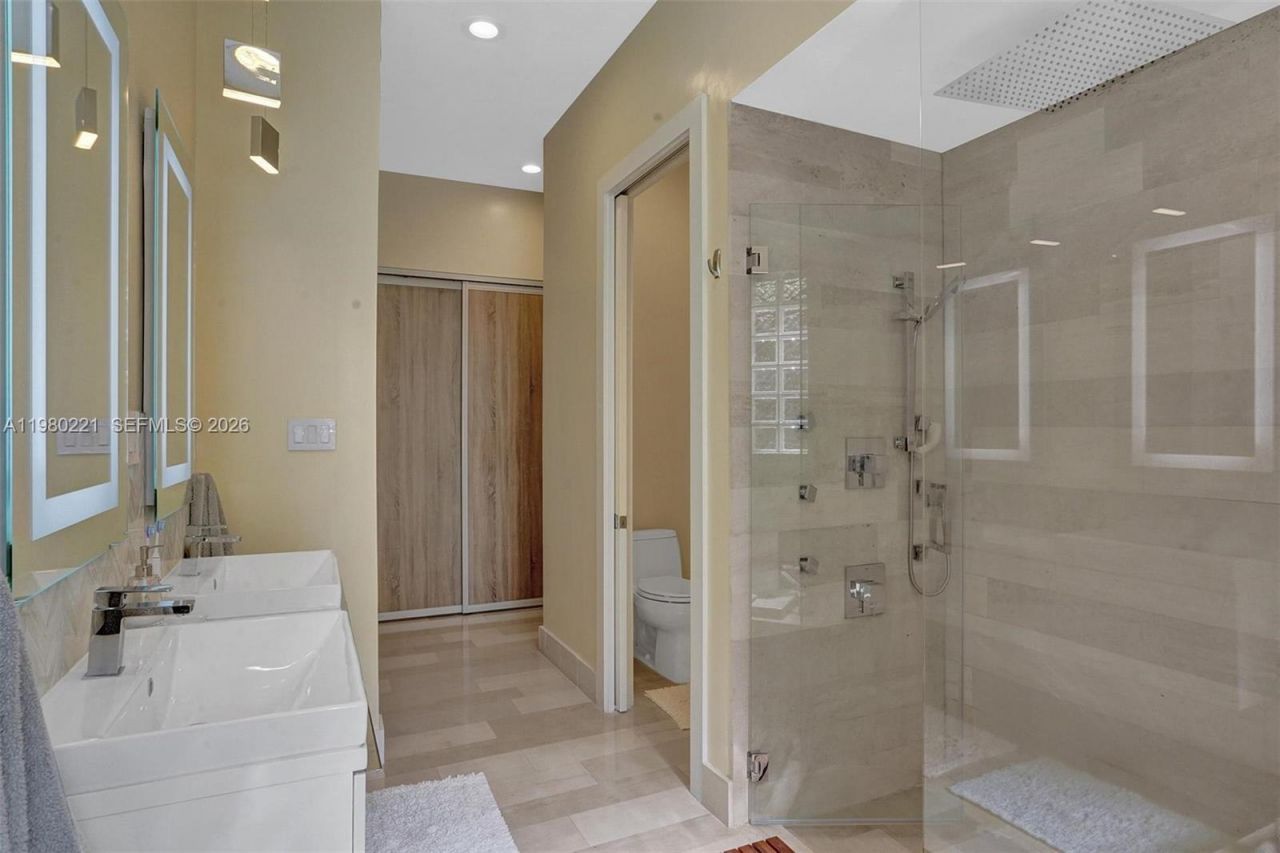 1529 Shoreline Way , Unit 1529, Hollywood, FL 33019 Photo