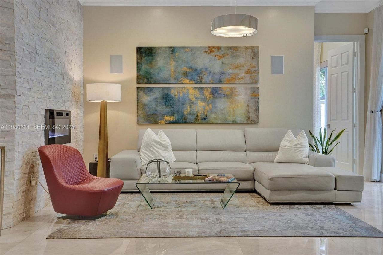 1529 Shoreline Way, Unit 1529, Hollywood, FL 33019 Photo