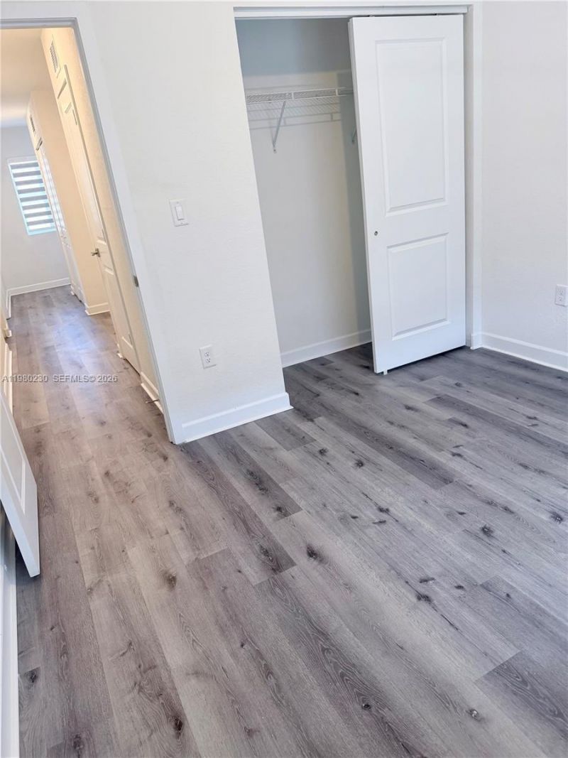 2418 SE 10th Ct , Homestead, FL 33035 Photo