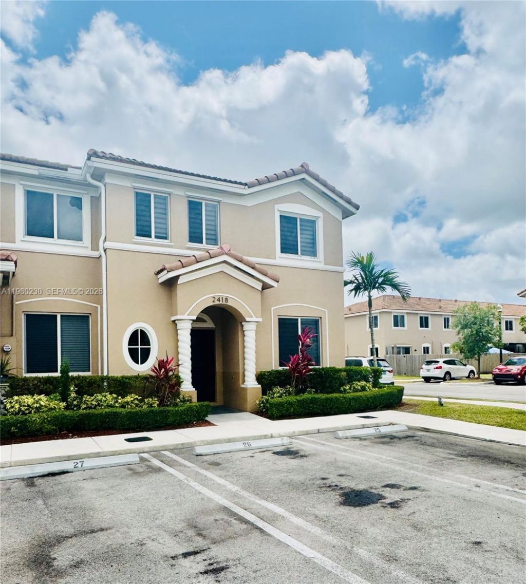 2418 SE 10th Ct , Homestead, FL 33035 Photo