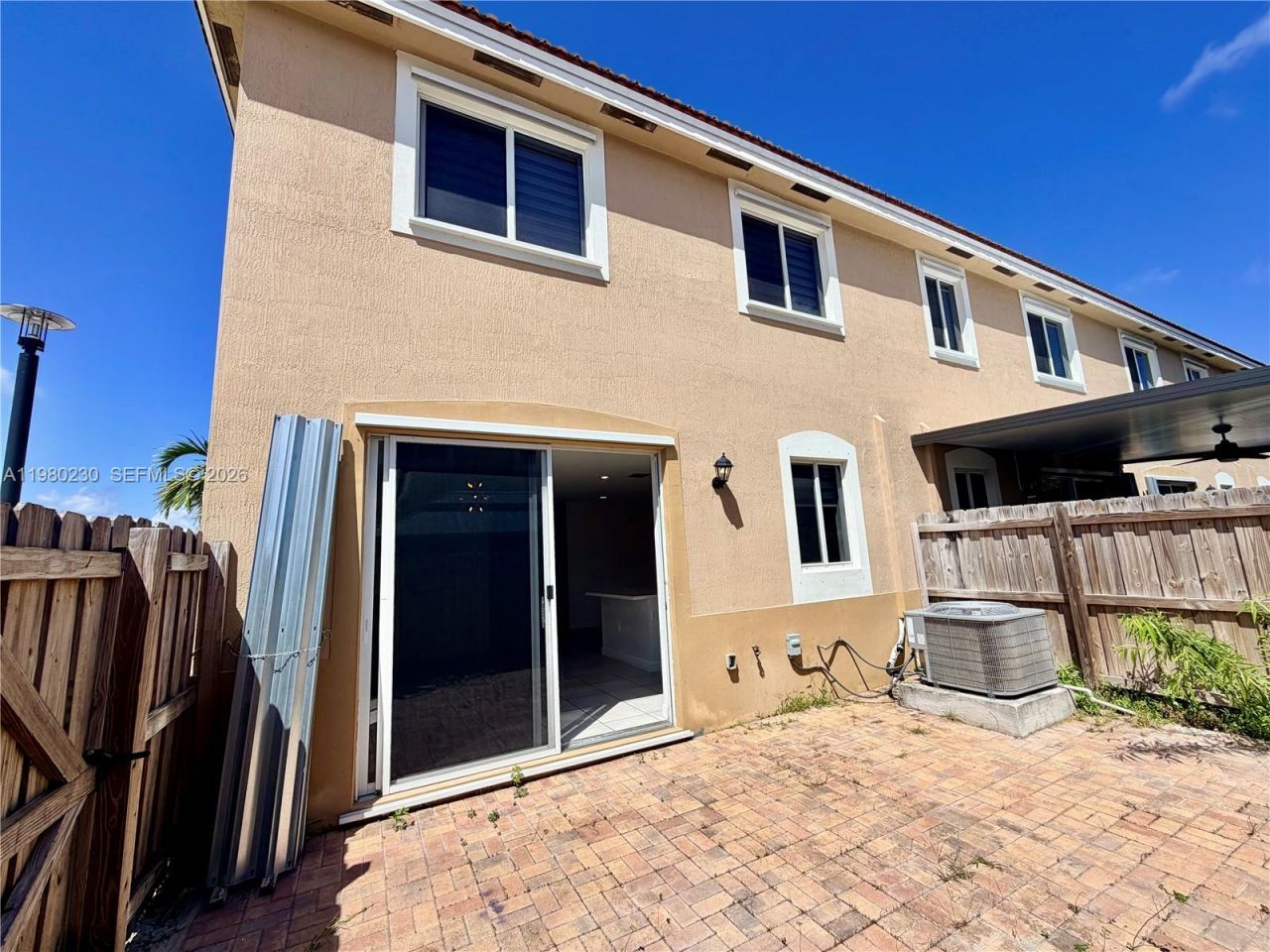 2418 SE 10th Ct , Homestead, FL 33035 Photo