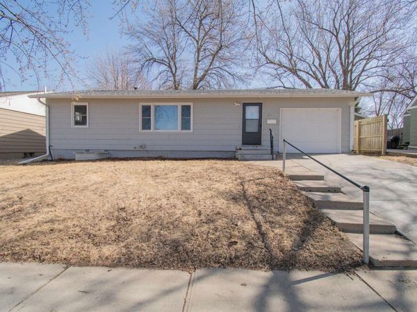 600 S Sneve Ave, Sioux Falls, SD 57103