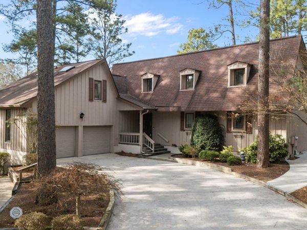 118 Lakewood Drive, Pinehurst, NC 28374