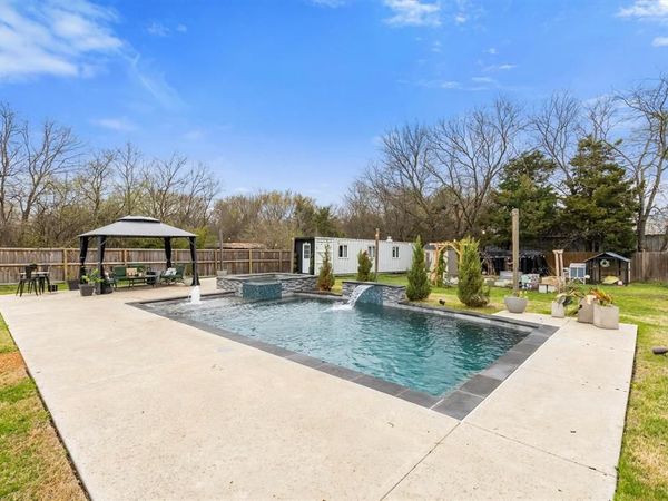 101 Olive Street, Unit A, Lone Oak, TX 75453