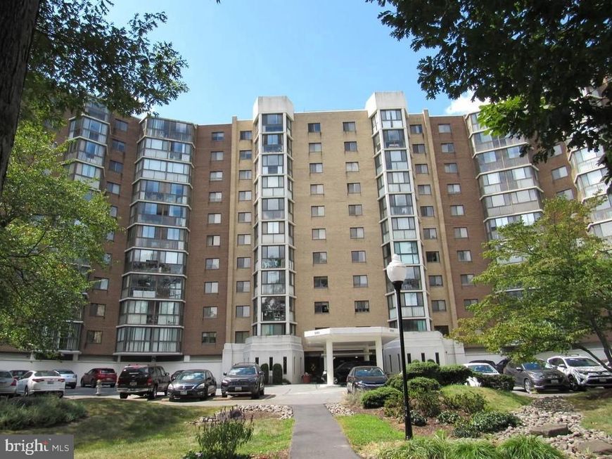 15101 Interlachen Drive, Unit 1-112, Silver Spring, MD 20906 Main Photo