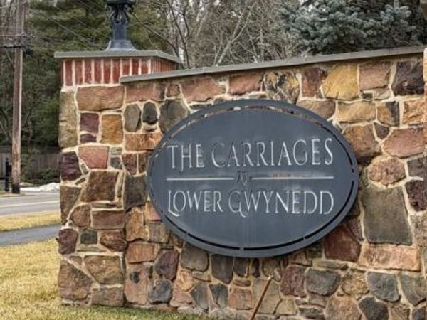 10 RICHARDS WAY, AMBLER, PA 19002