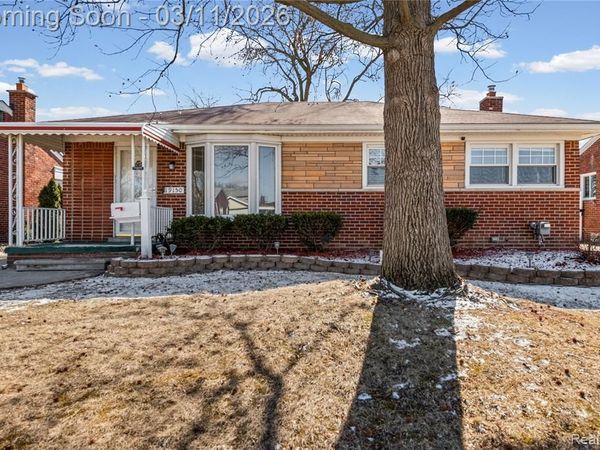 19150 Ike Street, Roseville, MI 48066
